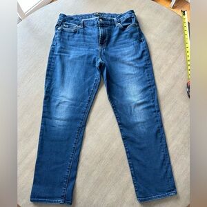 7 For All Mankind Dark Blue Denim Jeans 32